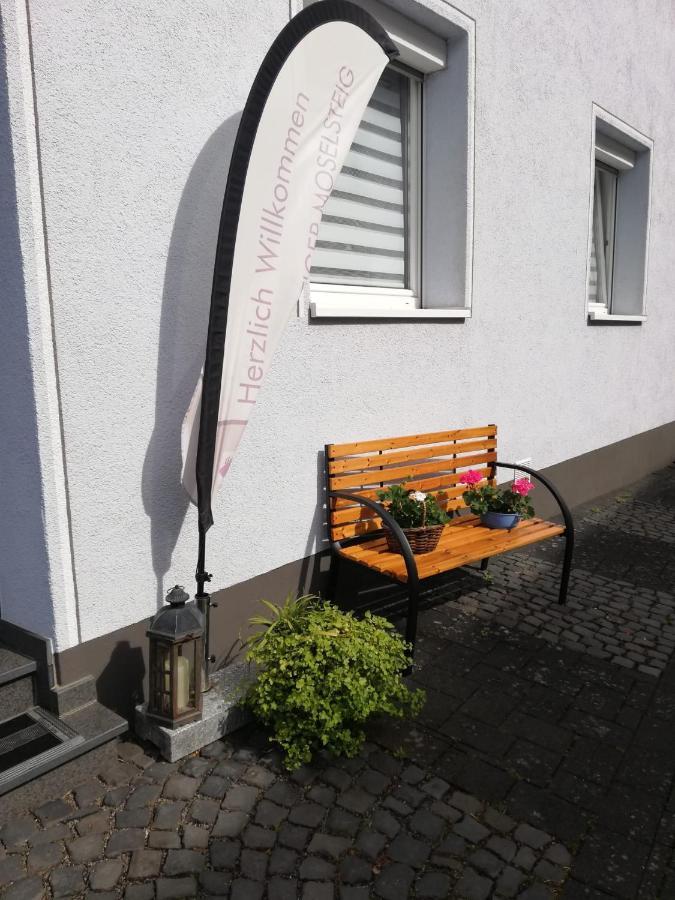 Ferienwohnungen Am Bruttiger Moselsteig Bruttig-Fankel Exterior foto