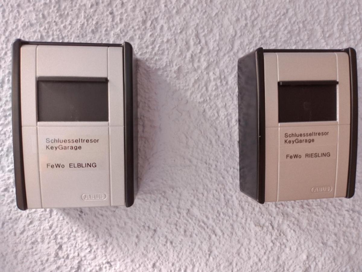 Ferienwohnungen Am Bruttiger Moselsteig Bruttig-Fankel Exterior foto